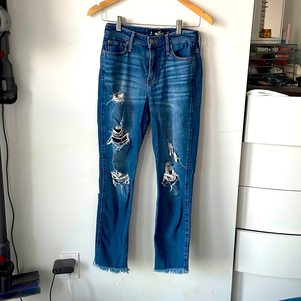 Hollister high rise mom Jean